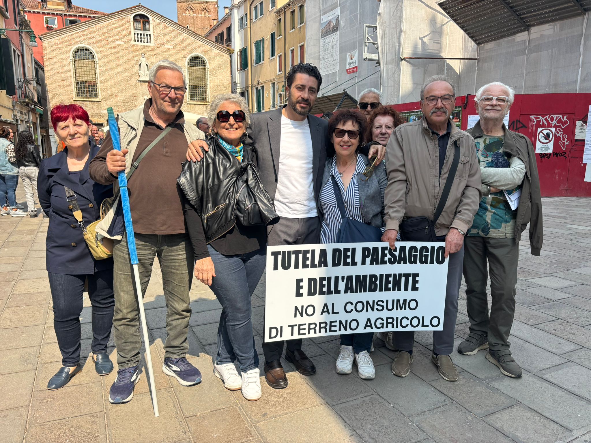 immagine descrittiva