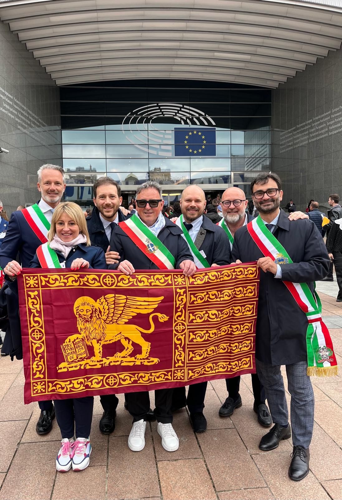immagine descrittiva